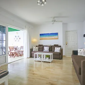 casa-gaviota-playa-honda.in-canary-islands.com/